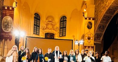 CONCLUSA LA XIII EDIZIONE DI “CERVO IN BLU D’INCHIOSTRO” OSPITE ILLUSTRE GIUSEPPE CONTE