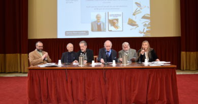 SUCCESSO PER LA PRESENTAZIONE DEL VOLUME “ALFREDO MORESCHI – CAMERA CON VISTA SU SANREMO E SUL CASINO'” (VIDEO E FOTO)