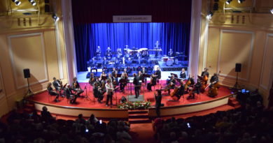 PEPPE VOLTARELLI CANTA “MODUGNO” ACCOMPAGNATO DALL’ORCHESTRA SINFONICA DI SANREMO