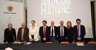 PRESENTATA L’EDIZIONE DE “IL VILLAGGIO FESTIVAL DEL SANREMO 26” CON IL DIRETTORE GIUSEPPE GRANDE (FOTO)
