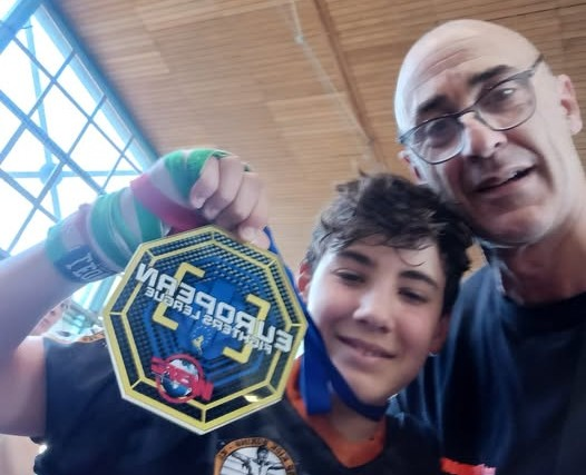 Grande prestazione di squadra per gli atleti dell’Asd Kick Boxing K1 di Ospedaletti