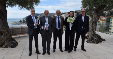 IL GASLINI A SANREMO – 3000 RANUNCOLI “GIANNINA” PER SOSTENERE IL NUOVO GASLINI  DI GENOVA