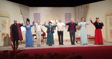 APPLAUSI SCROSCIANTI PER LO SPETTACOLO “SARTO PER SIGNORA”  AL CASINO’ DI SANREMO