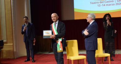 FORUM “BANDIERA ARANCIONE – RADICI D’ITALIA” ALESSANDRO MAGER SINDACO DI SANREMO AL TEATRO DEL CASINO’