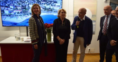INAUGURAZIONE MOSTRA”PEDALANDO SULLE ONDE” SALA INCONTRI TEATRO ARISTON SANREMO