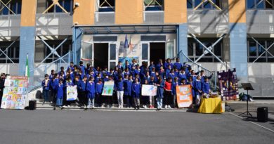 FESTA PER L’ANNIVERSARIO DELL’UNITA’ D’ITALIA NEL PLESSO SCOLASTICO DI VIA PELLOUX A BORDIGHERA( FOTO-VIDEO)