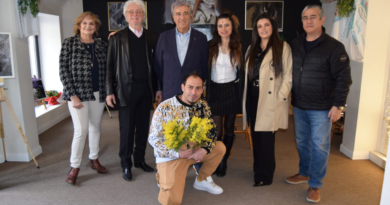 CHIARA MAZZOCCHI NELLA SEDE DELLA LISTA CIVICA  ” BORDIGHERA VIVA”