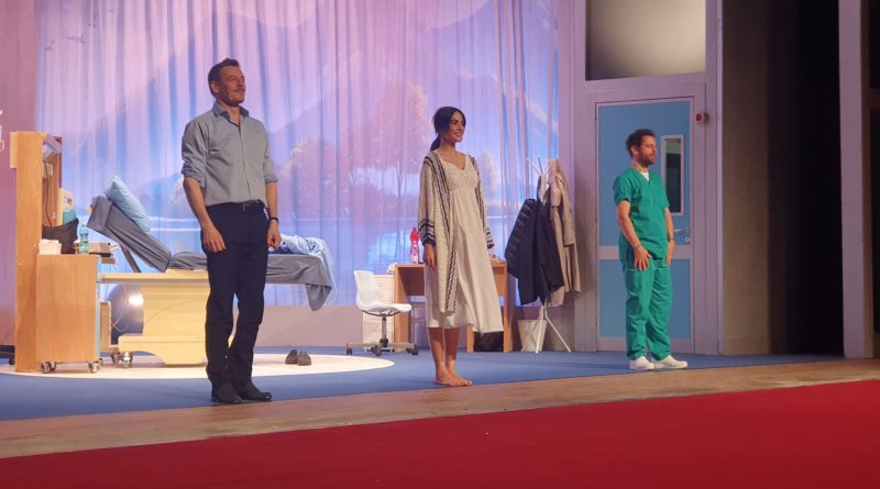 Applausi scroscianti ieri sera per Contrazioni pericolose al Teatro del Casinò di Sanremo