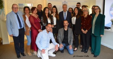 “BORDIGHERA VIVA” UNA SCELTA NETTA – UN IMPEGNO VERO PER CAMBIARE LA CITTA’ (FOTO CANDIDATI)