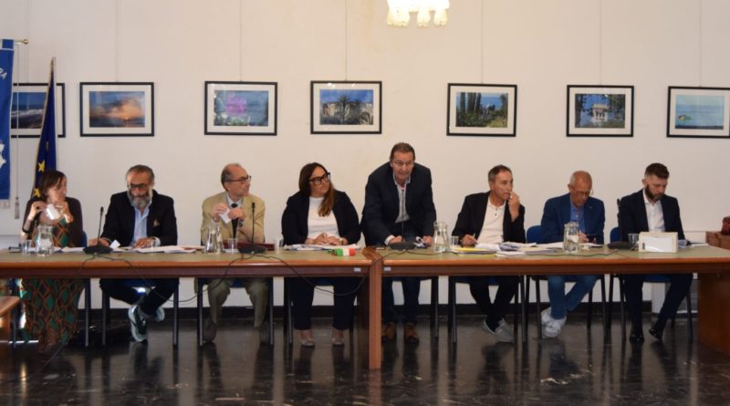 BORDIGHERA – LA SINDACA MARZIA BALDASSARRE REDISTRIBUISCE I RUOLI ALL’INTERNO DELLA SQUADRA AMMINISTRATIVA BORDIGHERA – LA SINDACA MARZIA BALDASSARRE REDISTRIBUISCE I RUOLI ALL’INTERNO DELLA SQUADRA AMMINISTRATIVA