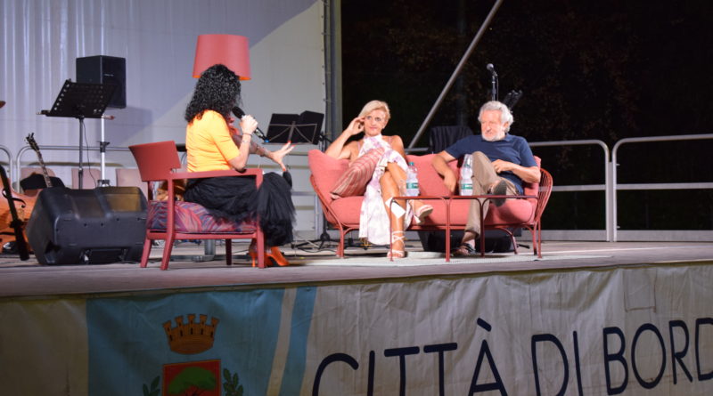 GRANDISSIMO SUCCESSO PER PIERGIORGIO ODIFREDDI AL BORDIGHERA BOOK FESTIVAL 2026 (VIDEO E FOTO) GRANDISSIMO SUCCESSO PER PIERGIORGIO ODIFREDDI AL BORDIGHERA BOOK FESTIVAL 2026 (VIDEO E FOTO)