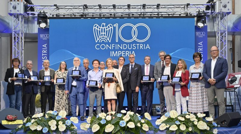 CONFINDUSTRIA IMPERIA HA PREMIATO 13 AZIENDE CENTENARIE
