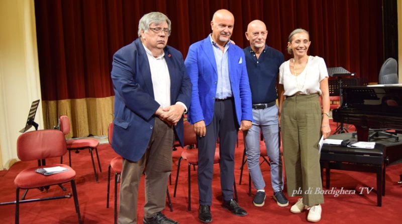 L’ORCHESTRA SINFONICA DI SANREMO APRE L’AUTUNNO TRA GRANDI INTERPRETI GIOVANI TALENTI E NUOVA MUSICA (VIDEO E FOTO)
